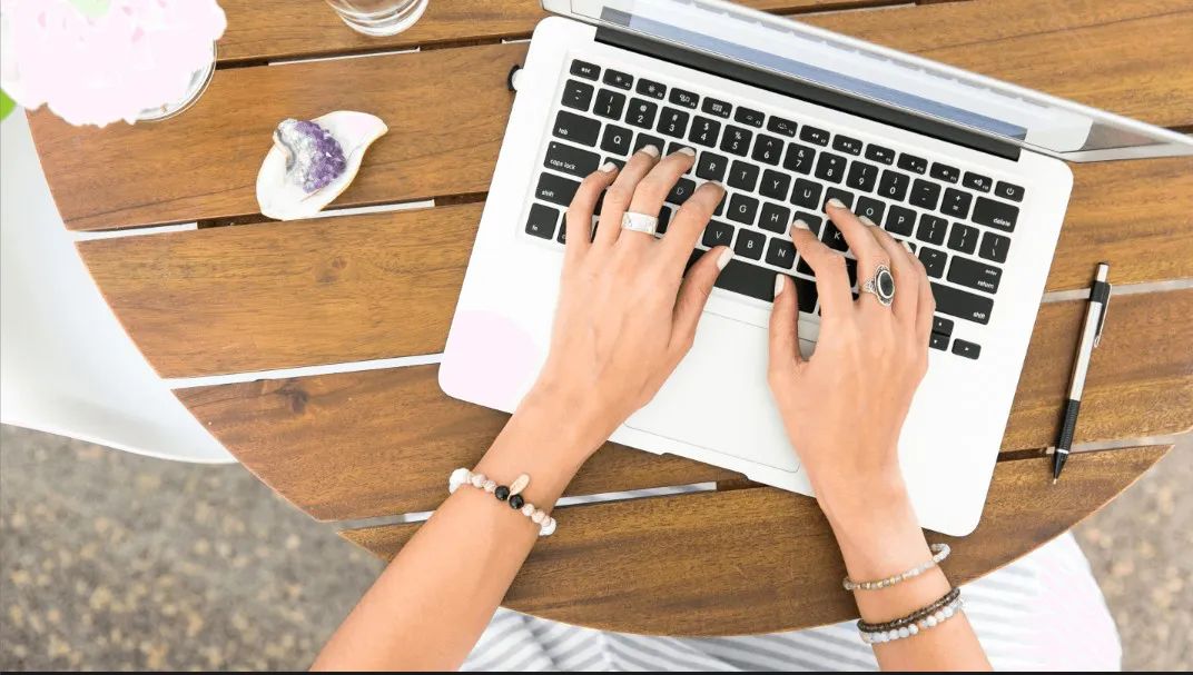 I will translate any language to your preferred language And I am 